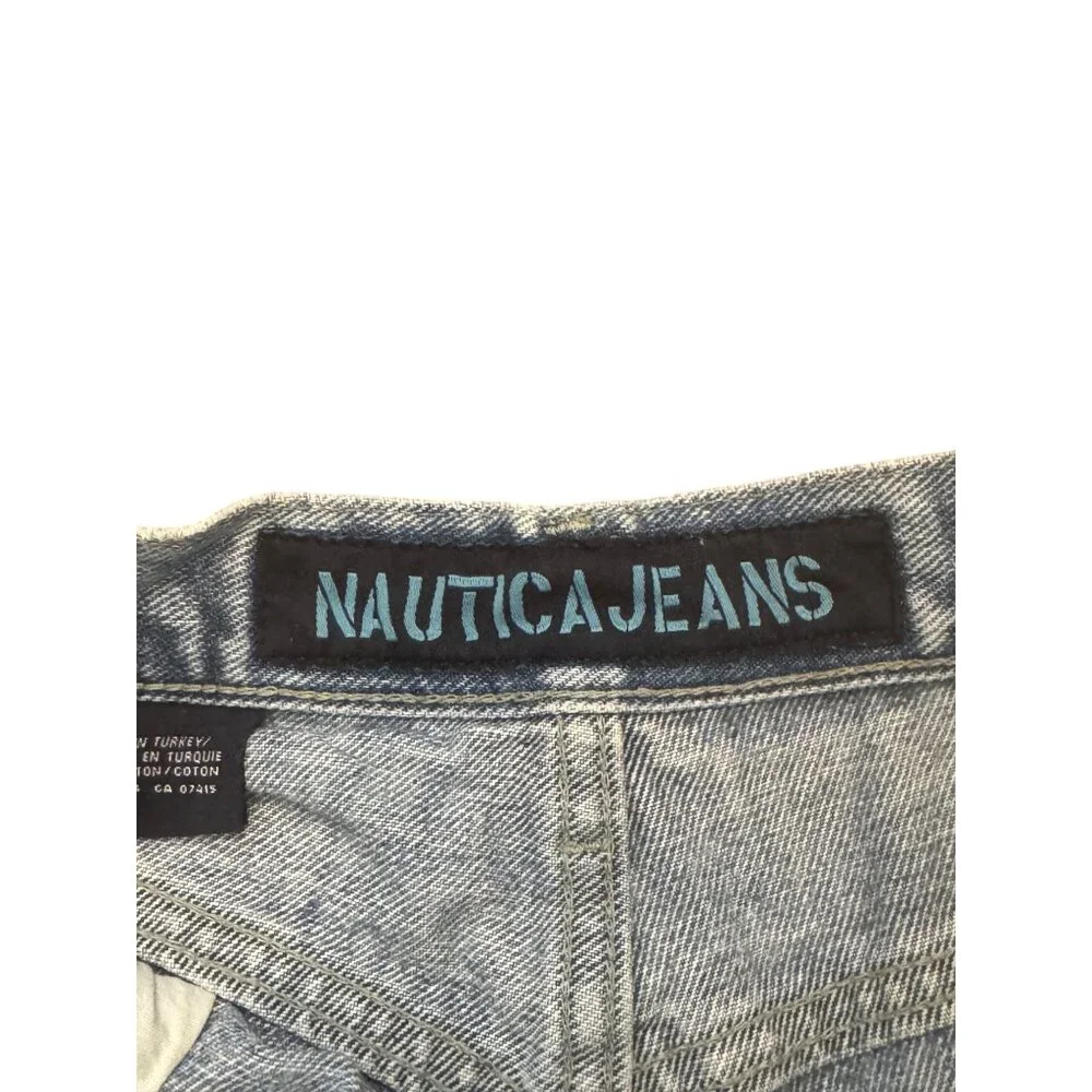 Vintage Nautica Jeans Mens Denim Shorts 32 Light Wash Relaxed Fit Summer Style